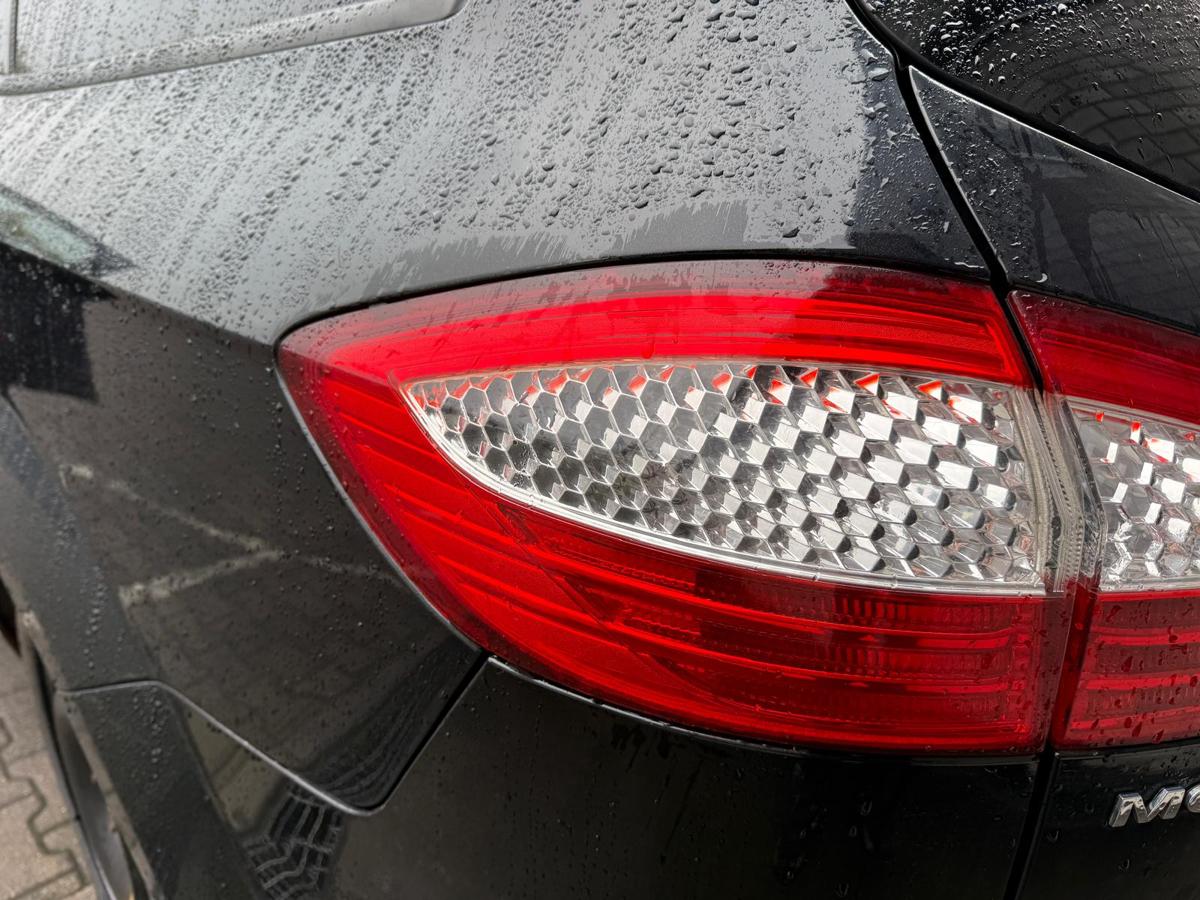 Ford Mondeo BA7 original Rücklicht Rückleuchte außen links Kombi BJ09 Ford Mondeo BA7 original Rücklicht Rückleuchte außen links Kombi BJ09